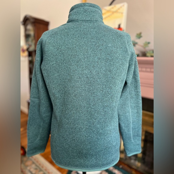 Patagonia Teal Half Zip Fleece Pullover. Women’s Medium - Picture 2 of 4